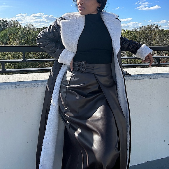 Vegan leather coat in XS vieled collection in deep brown - Picture 1 of 3